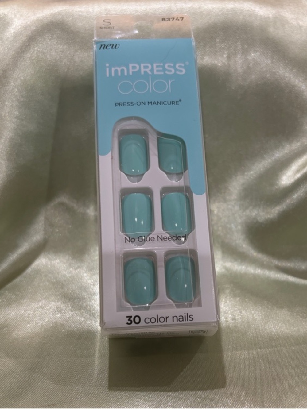 imPRESS Mint To Be Press-On Manicure Nails Short